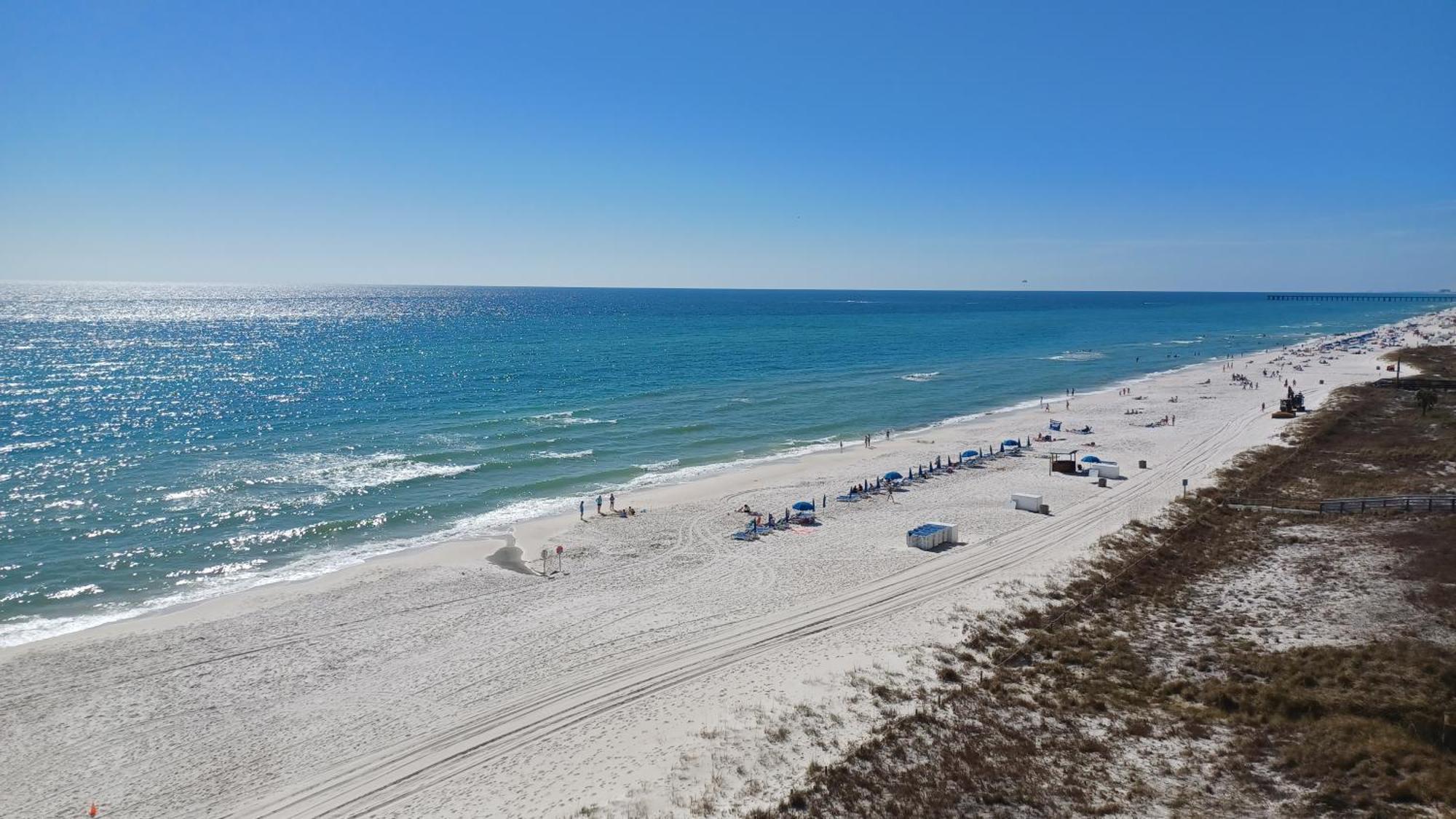 Couples Getaway, Honeymoon Sweet, Perfectly Cozy Beach Front Condo With Kitchen, Pool, Free Parking,Check-In At Door Panama City Beach Exterior photo